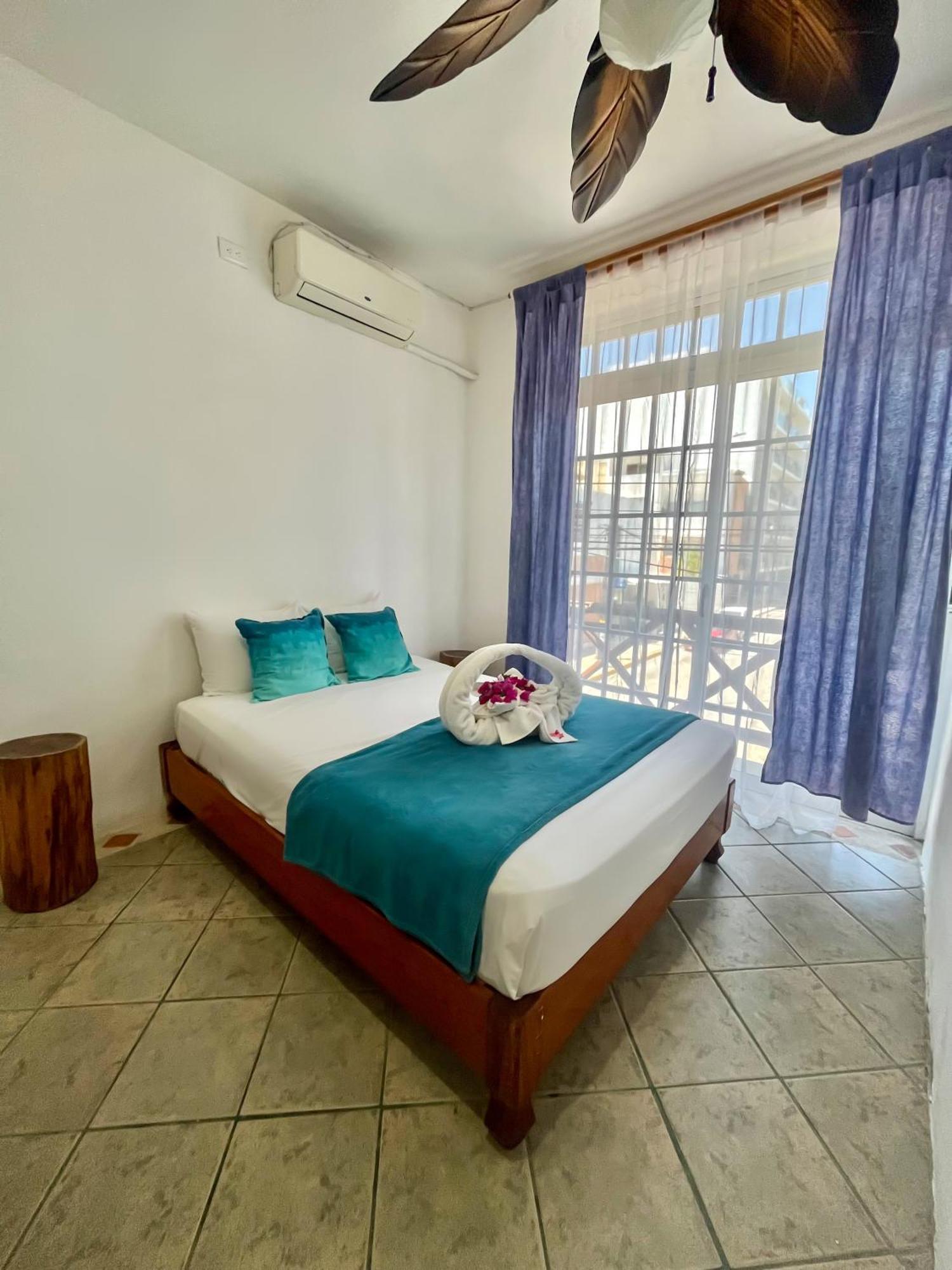 Selva Y Mar Apart Hotel Playa del Carmen Exteriör bild